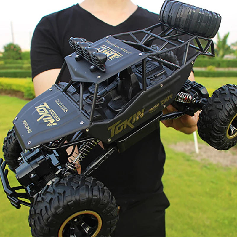 Nya 4WD RC-bilar terrängfjärrkontroll Buggy Truck Racing Drift med LED-ljus RTR-fordon för barnleksakspresenter