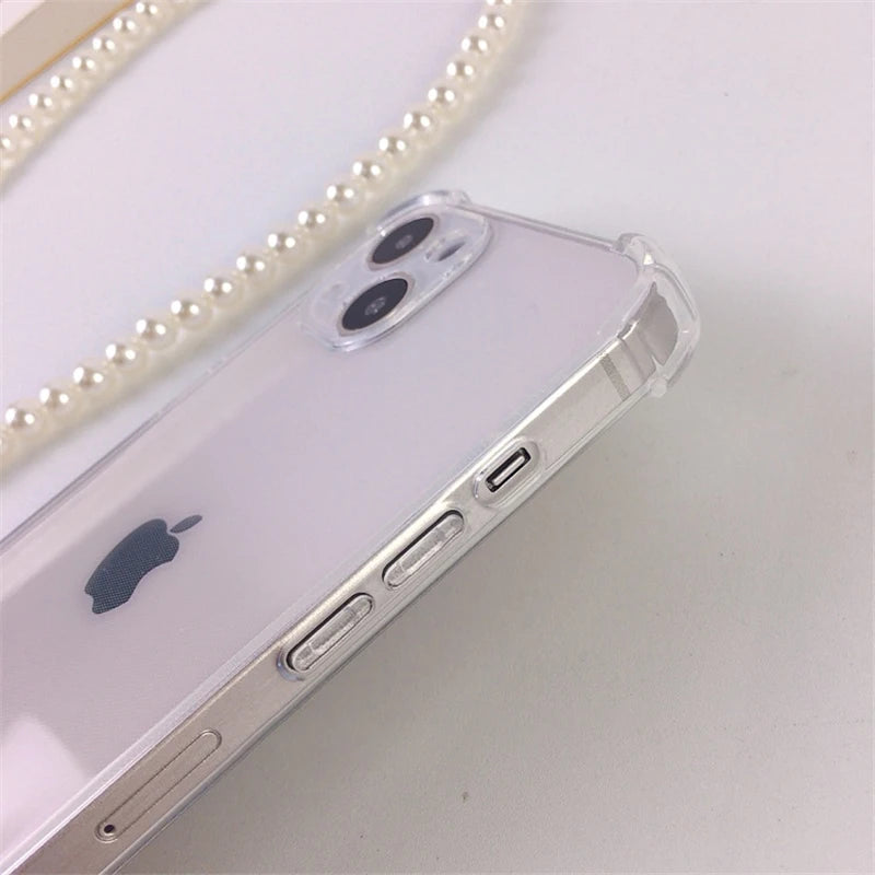 Lyxigt koreanskt Crossbody Pearl Chain telefonfodral med transparent skal och rem för iPhone