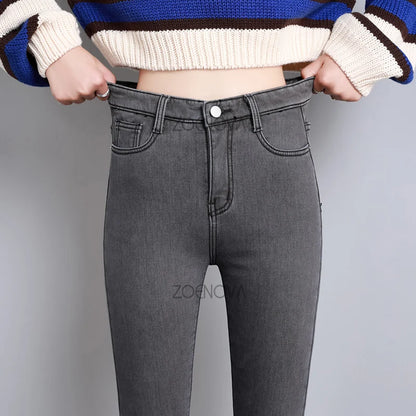 ZOENOVA Kvinnor Tjock sammetsjeans Fleece Varmt koreanskt Mode Hög midja Skinny Elastiska Byxor Jean Casual Legging Vinter 2023