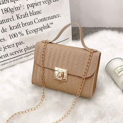 Fashion Mini Handbag: Solid Color, Casual Chain Shoulder Pouch