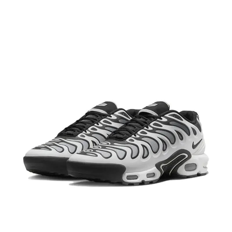 Nike Air Max TN Sports Sneakers Silver