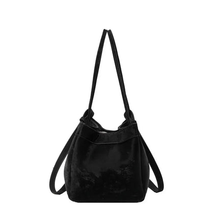 Light Luxury PU Magnetic Buckle Bucket Bag – 2025 Trendy Women's Fashionable Shoulder Bag.