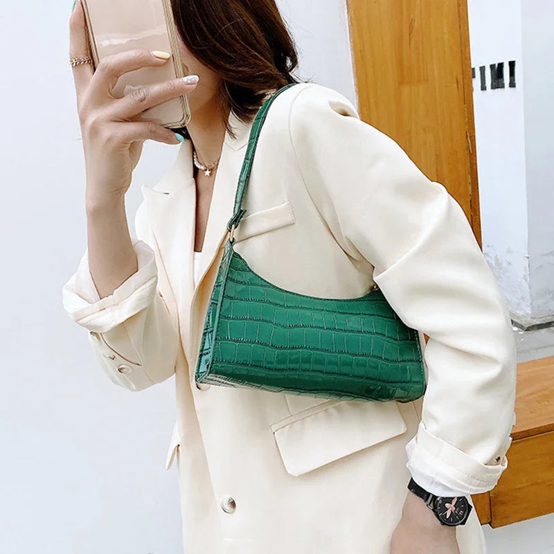 Retro Alligator Pattern Female Small Handbags and Purse – Armpit Shoulder Bags, High-Quality PU Leather Ladies Clutch Totes Bag.