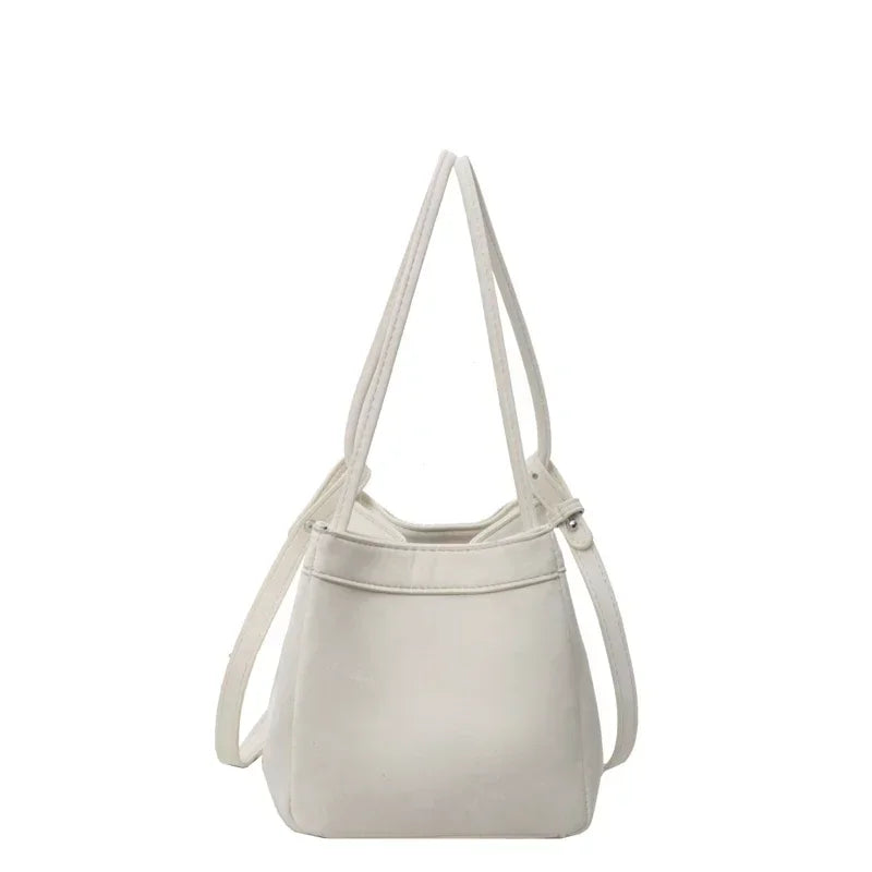 Light Luxury PU Magnetic Buckle Bucket Bag – 2025 Trendy Women's Fashionable Shoulder Bag.