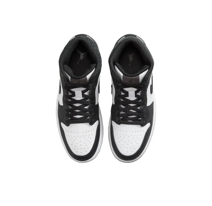 Nike Air Jordan 1  Medium Cut Basketball Shoes