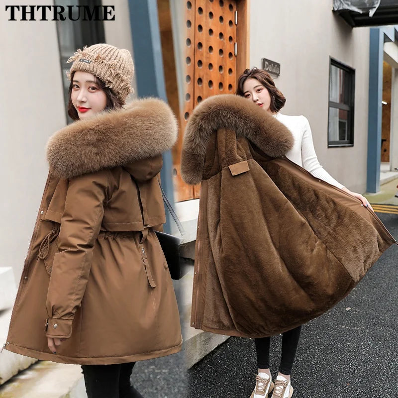 Hooded Parka with Fur Collar and Thick Liner Casual and Fashionable