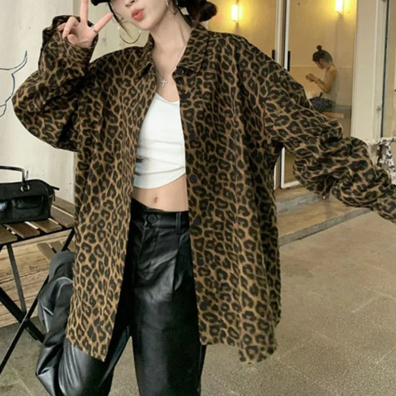 Chic Leopard Print Shirt Jacket Elegant and Casual